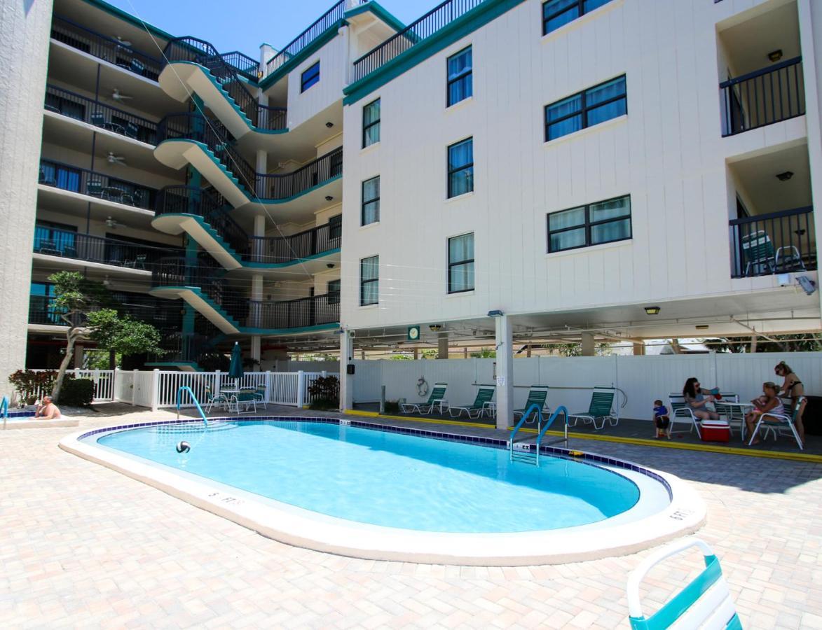 All Seasons Vacation Resort By Liberte Madeira Beach Exterior foto