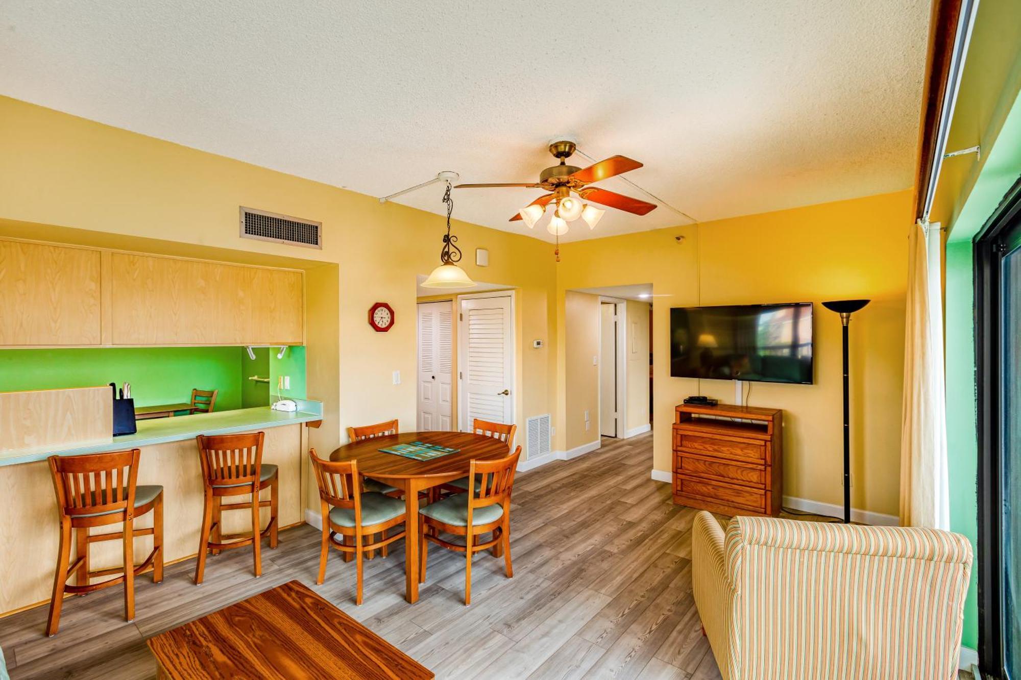 All Seasons Vacation Resort By Liberte Madeira Beach Exterior foto